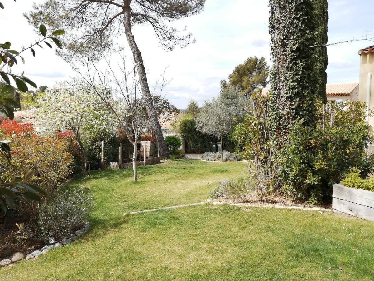 Villa Familiale - Proche Aix En Provence Ventabren Exteriör bild