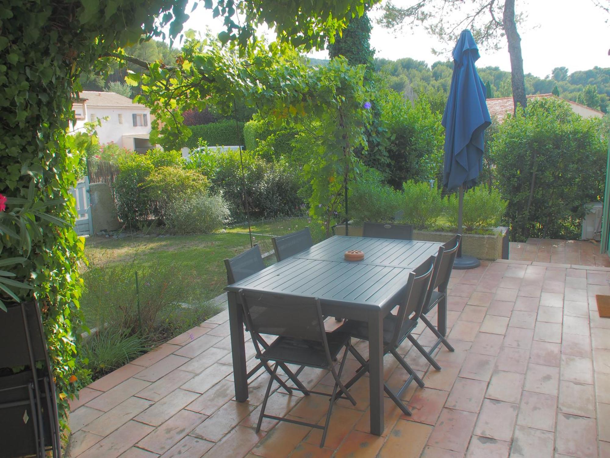 Villa Familiale - Proche Aix En Provence Ventabren Exteriör bild